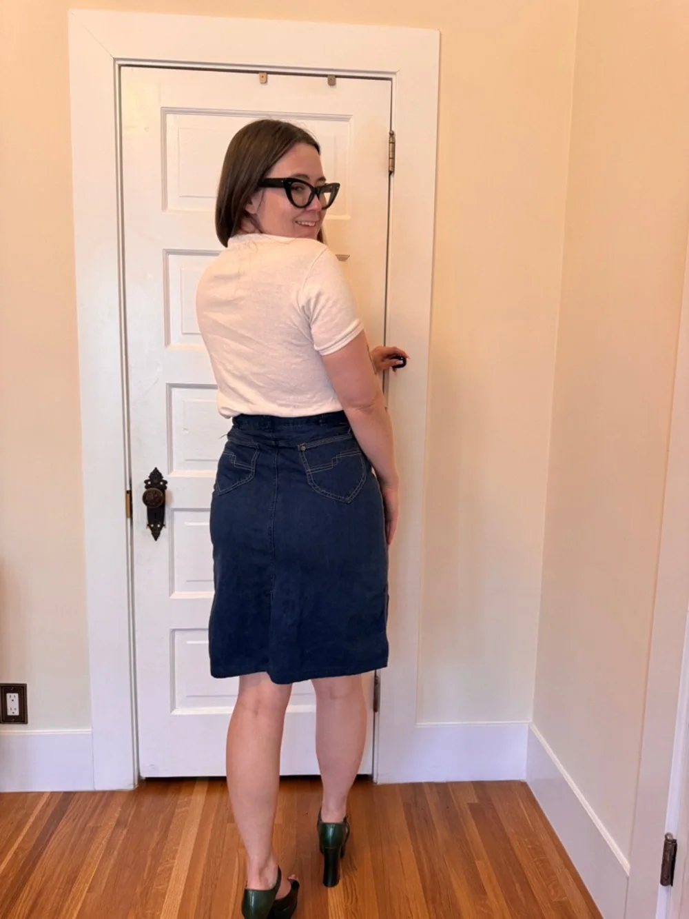 70s Vintage Dark Wash Denim Landlubber Pencil Skirt Sz M - Picture 3 of 10